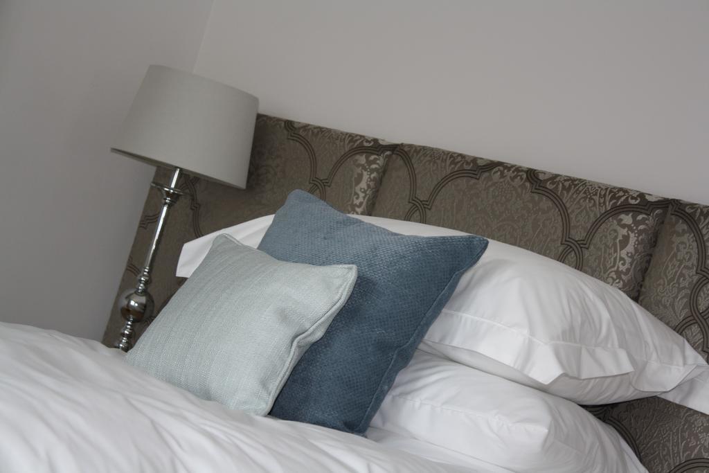 Pyne Arms Bed & Breakfast Barnstaple Exterior photo
